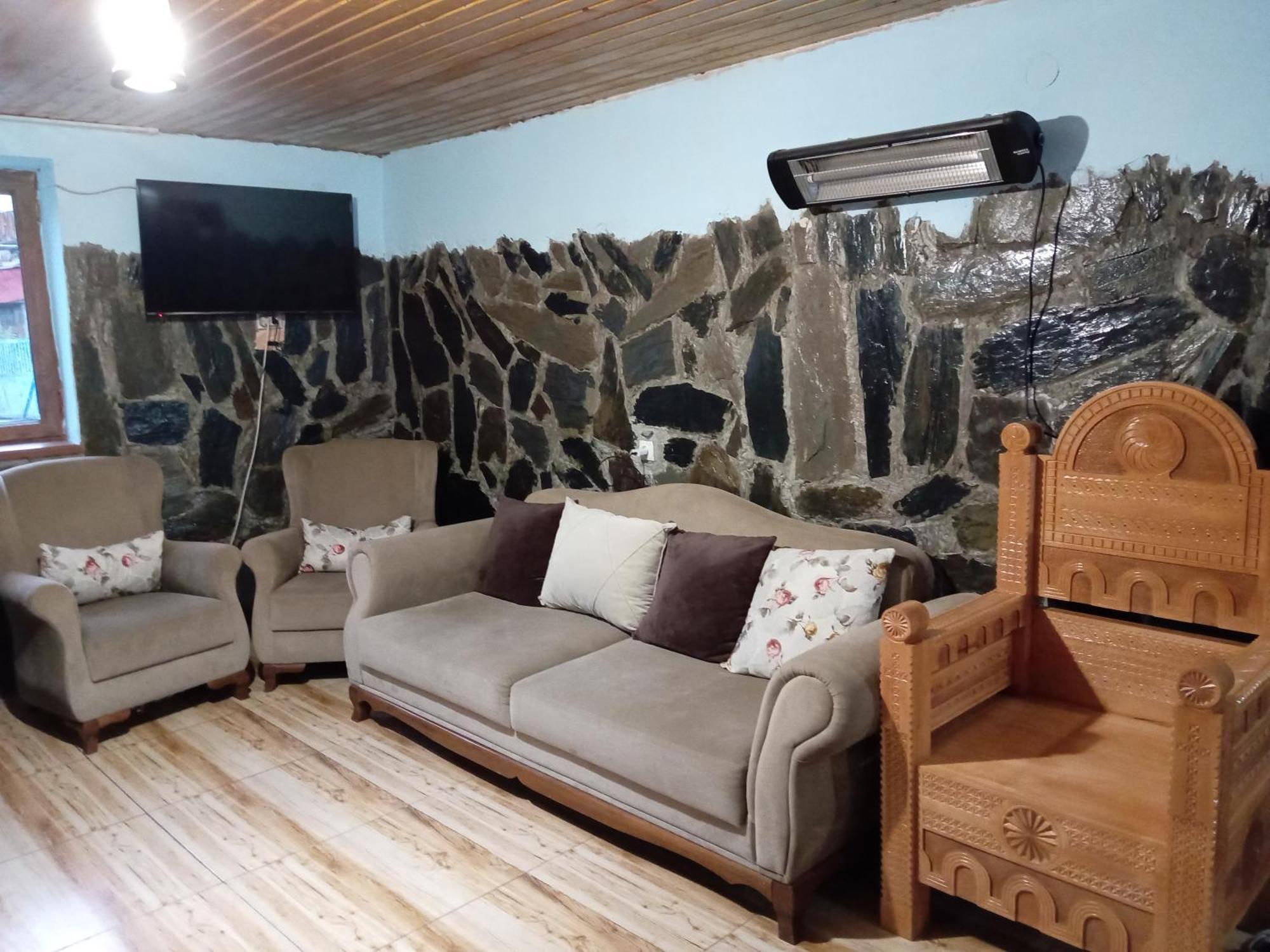 Отель Гостевой дом Stone House Marexi Адиши Экстерьер фото